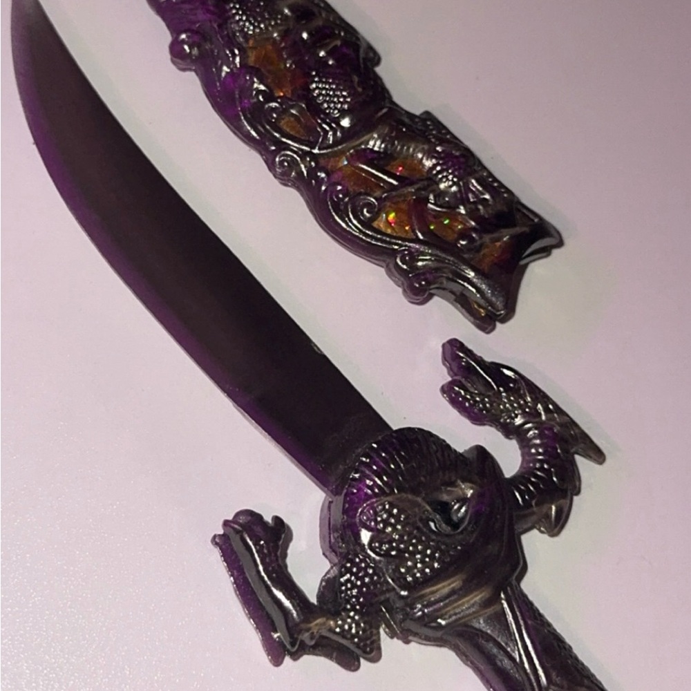 Decorative Dragon Dagger with Sheath